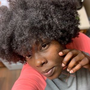 Meet your Posher, Stacia